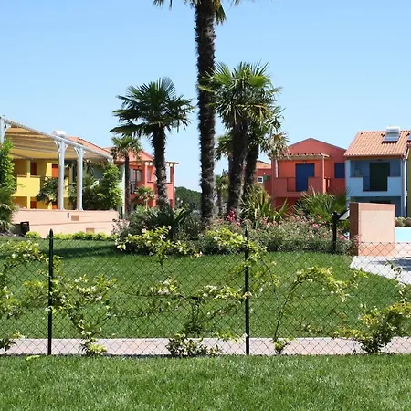 Appartement Very Studio With Private Garden And Swimming Pool Aprilia Marittima