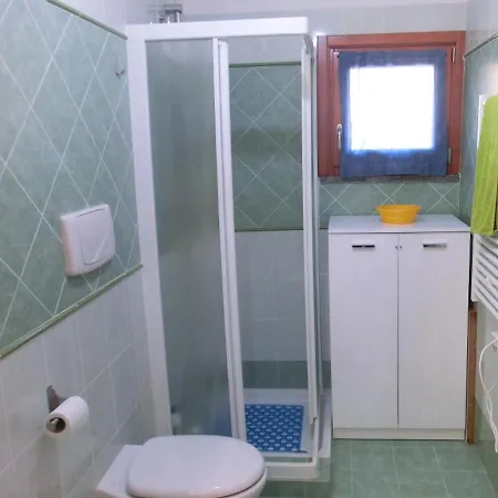 Appartement Very Studio With Private Garden And Swimming Pool